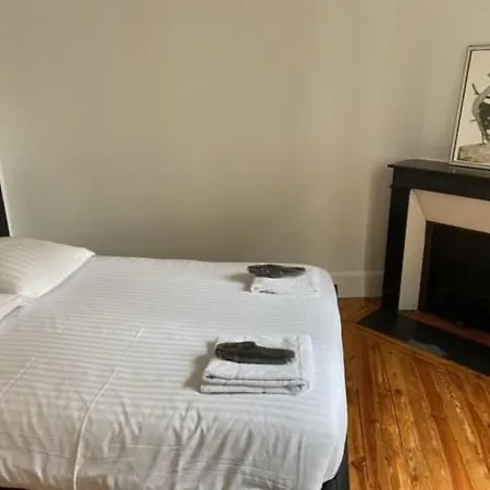 New Deux à *